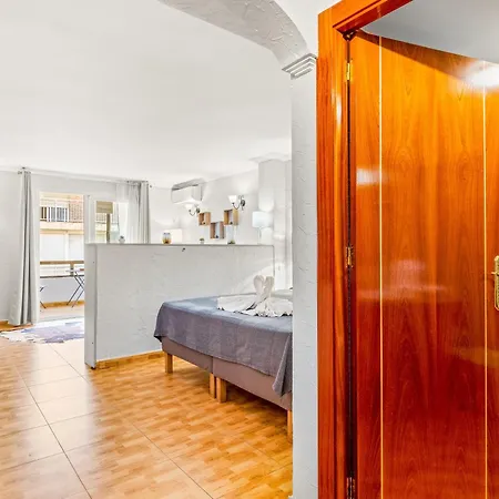 Aparthotel Unique 3-2