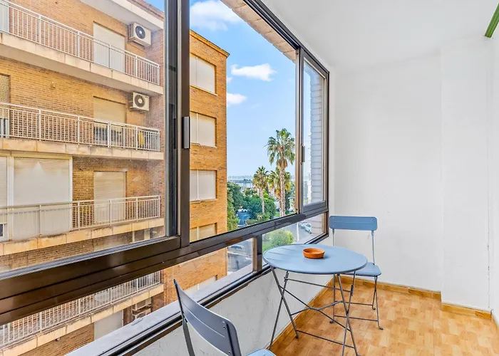 Aparthotel Unique 3-2 3*